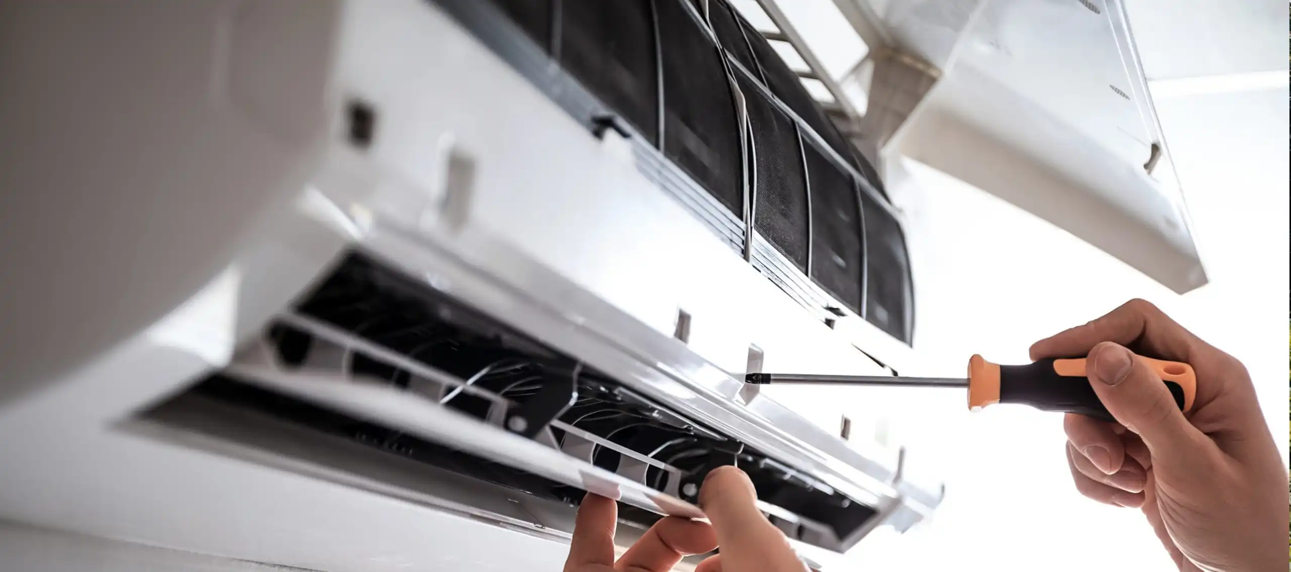 How to Clean Mini-Split Indoor Units Without Removal: Professional HVAC Guide